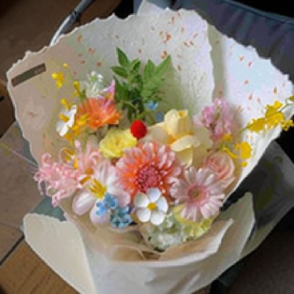 Elegant Round Flower Bucket Gi - огляд і ціна Florist Flower Supply
