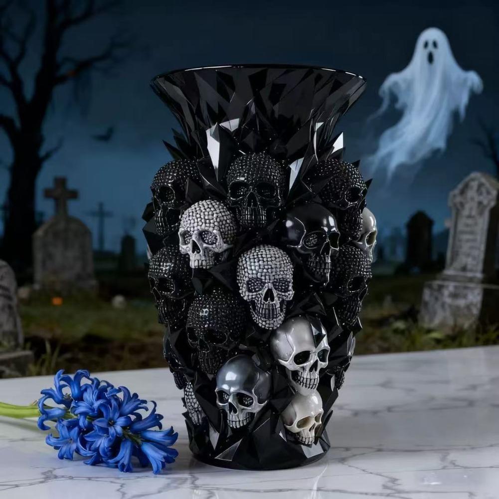 Gothic Skull Resin Vase Black  - огляд і ціна Florist Supply Vases