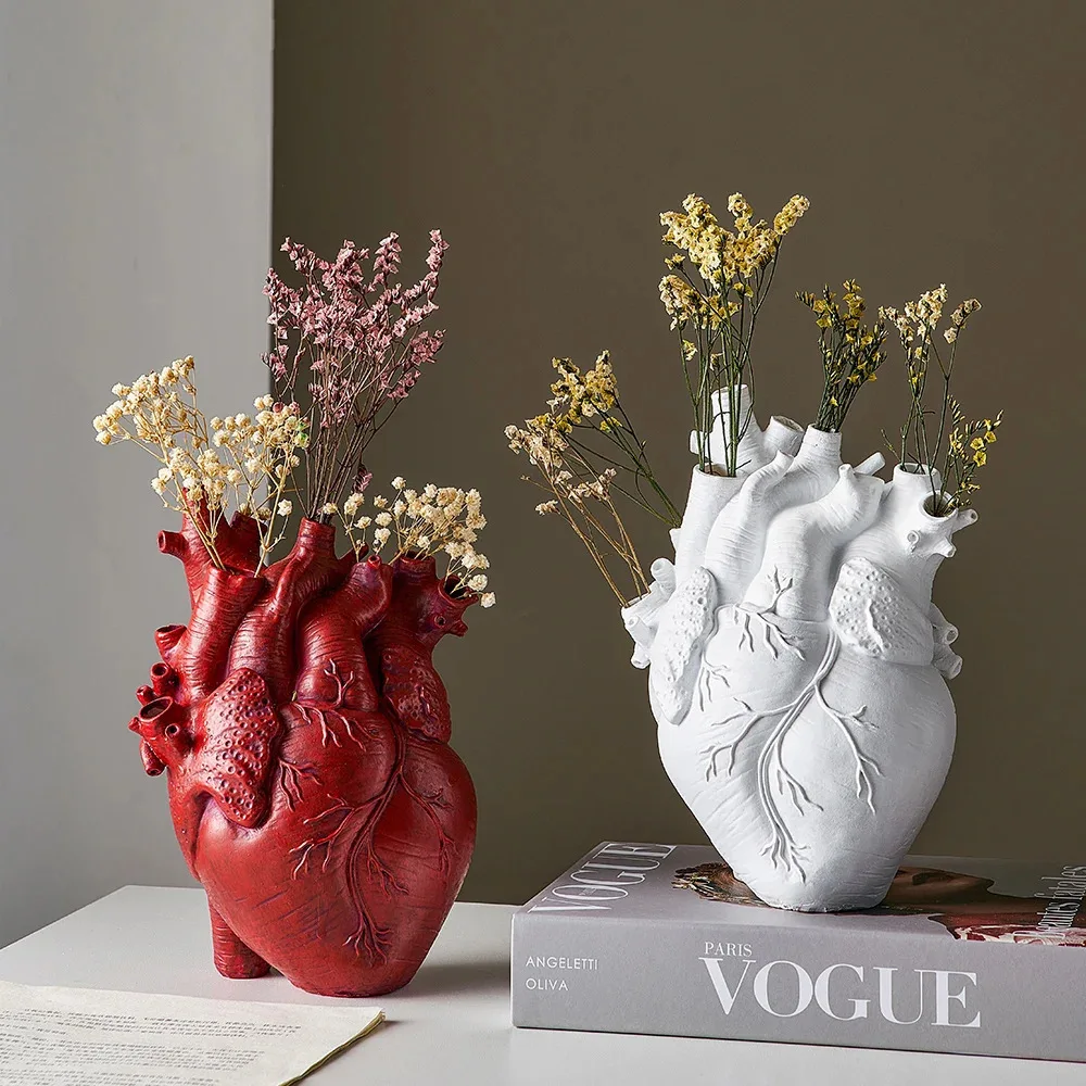Heart Shaped Resin Vase Anatom - огляд і ціна Florist Supply Vases
